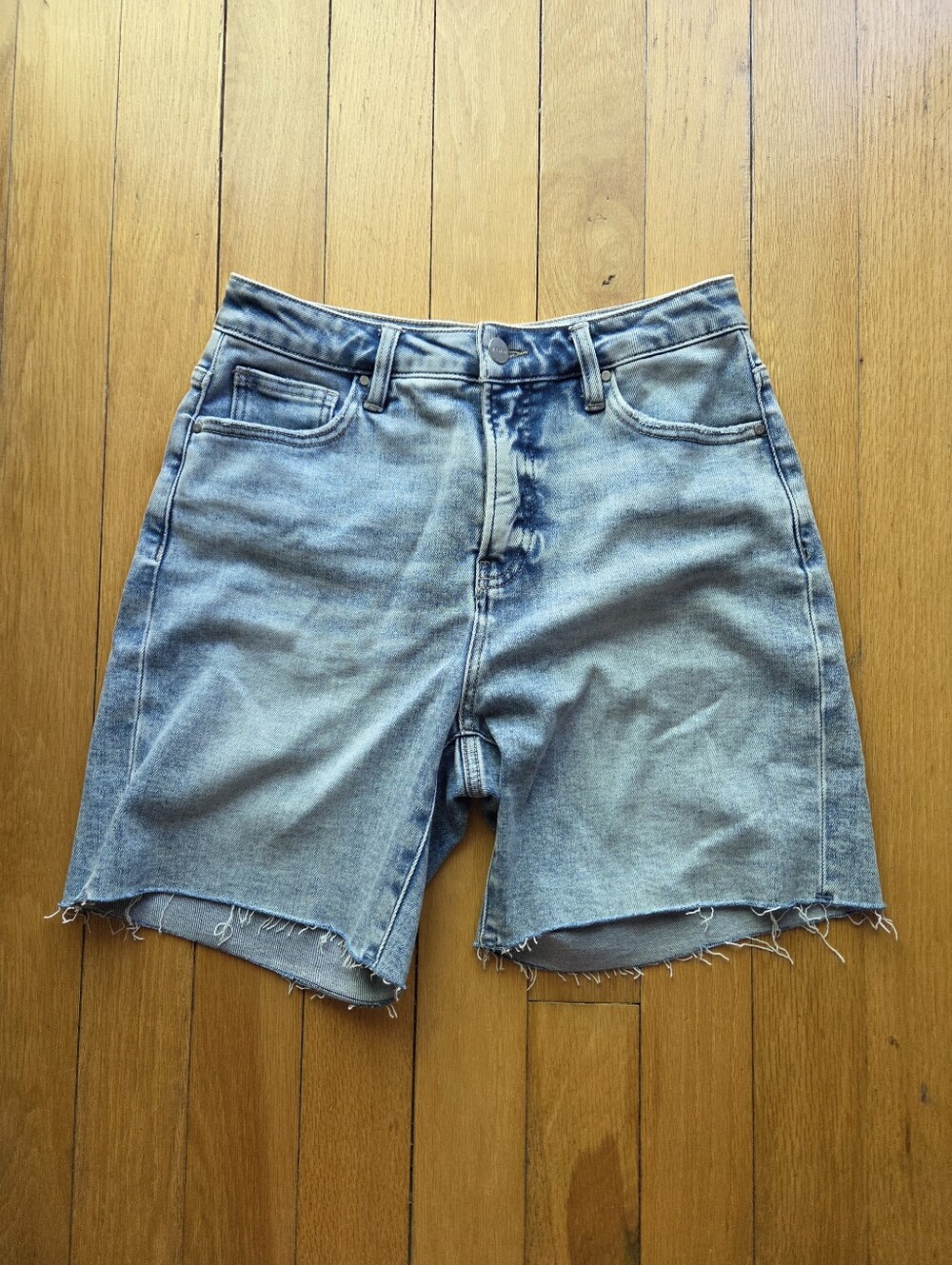 Risen Jeans Classic Light Blue Denim Cutoff Shorts - Women Medium